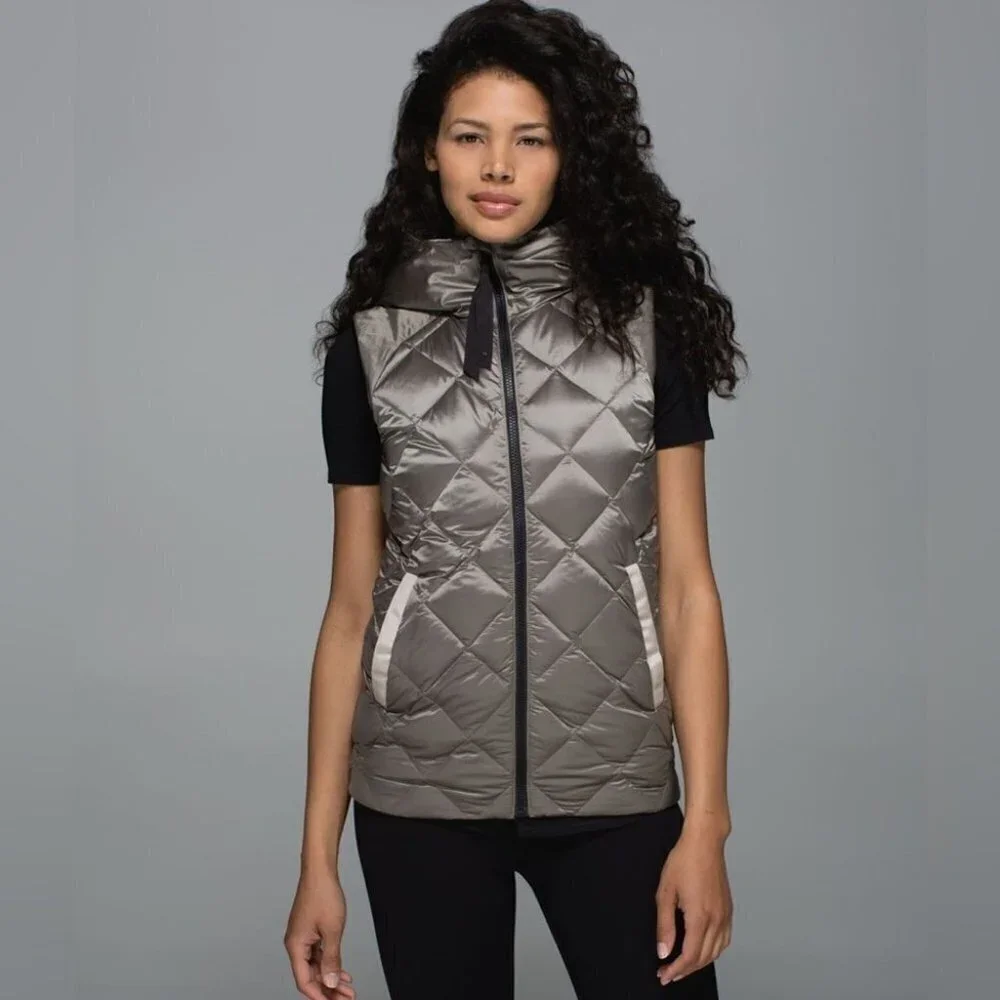 LULULEMON Reversible Fluffiest Down Vest in Coast Camo Butter/Cashew Size S